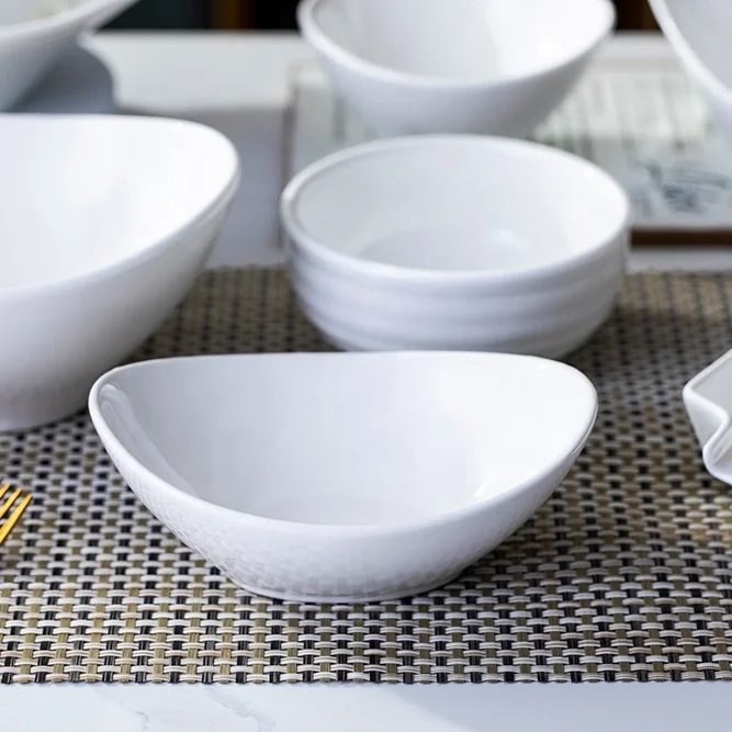 Factory Wholesale 3 Tier Appetizer Bowls White Chip and Dip Bowls Sauce Snack Dish  Ceramic Serving Bowl with Metal Stand