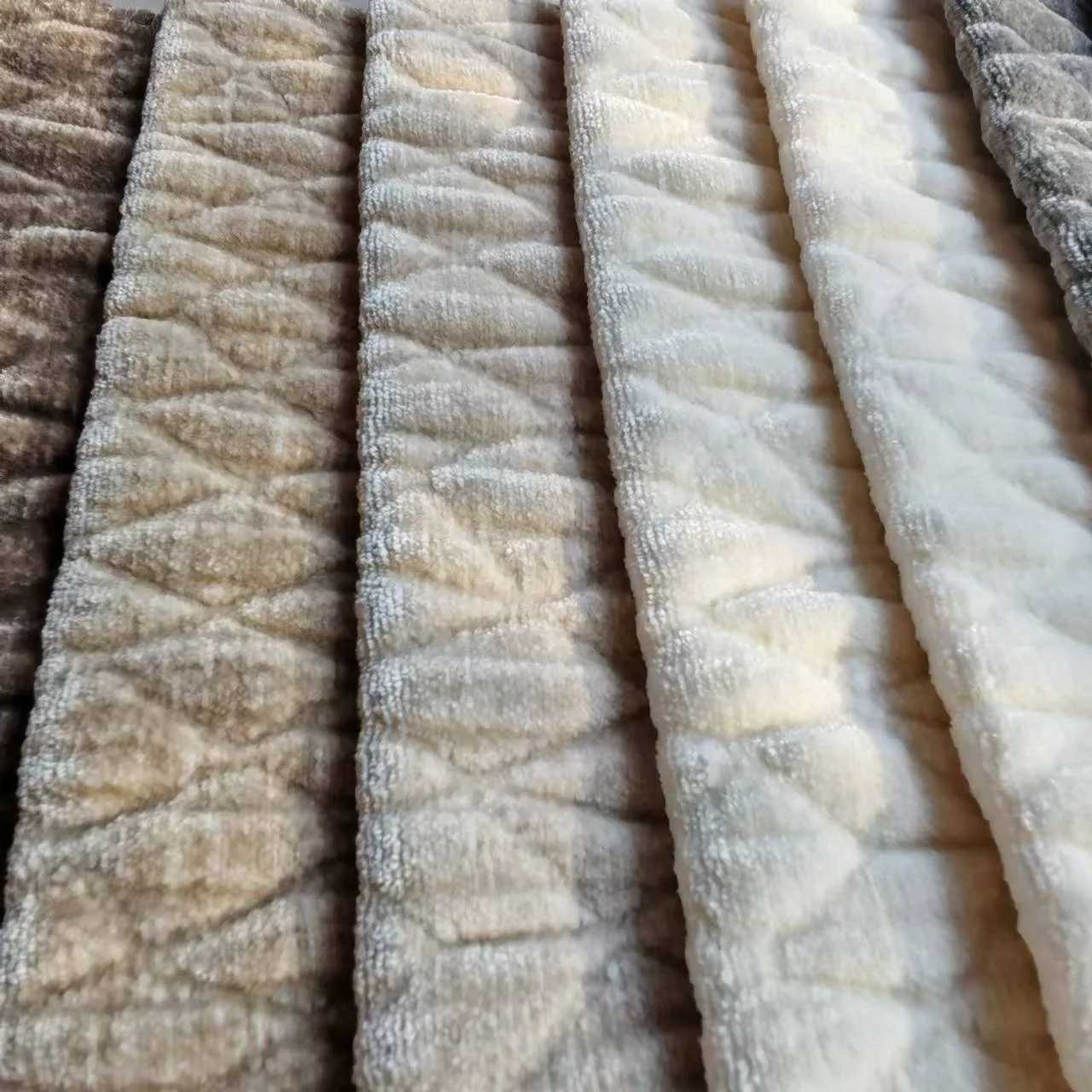 Hometextile jacquard chenille furniture fabric sofa upholstery fabric