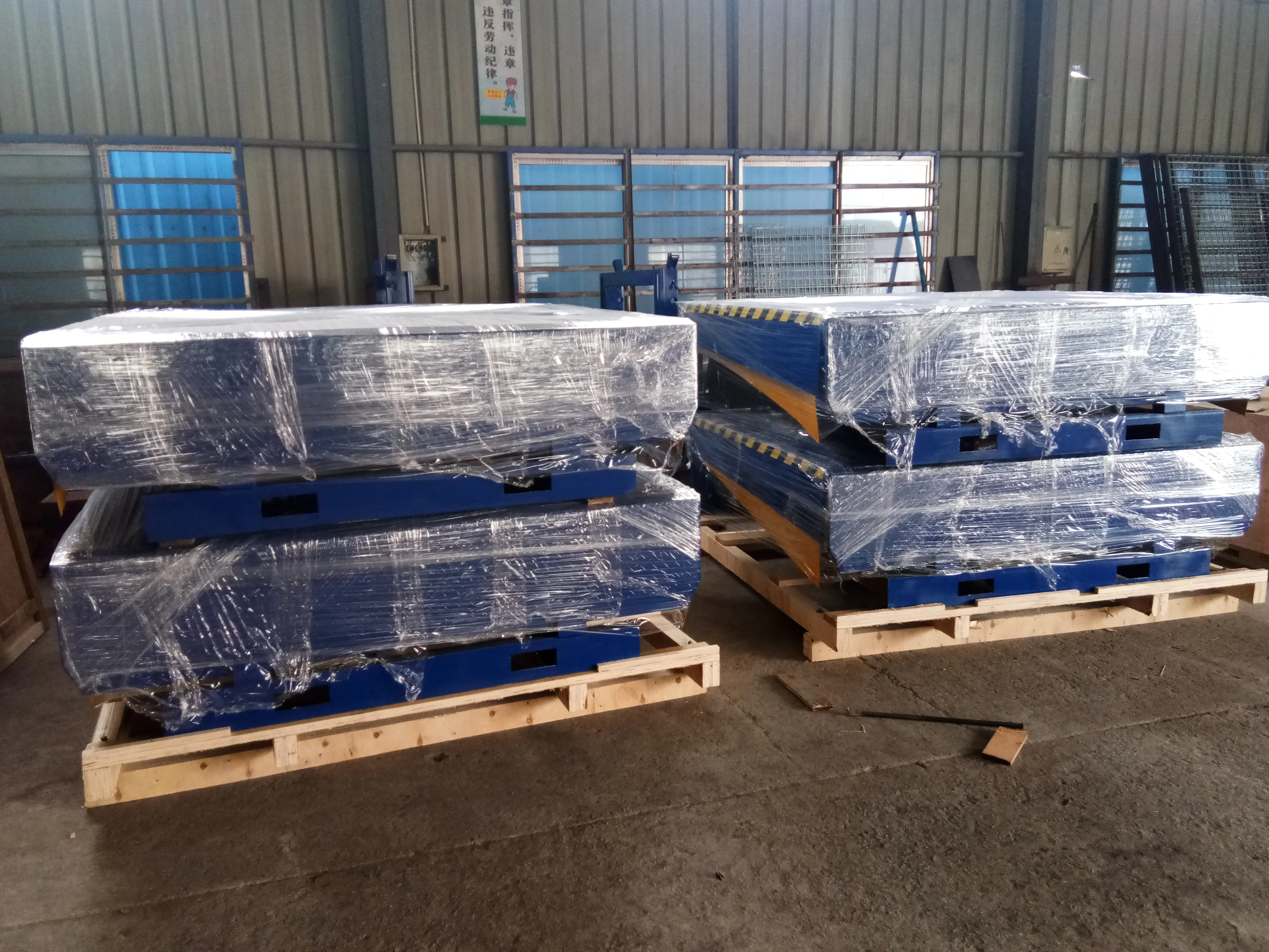 
6Ton 8ton Factory Warehouse Electric Lifting Container Forklift Loading Ramp Hydraulic Dock Leveler 