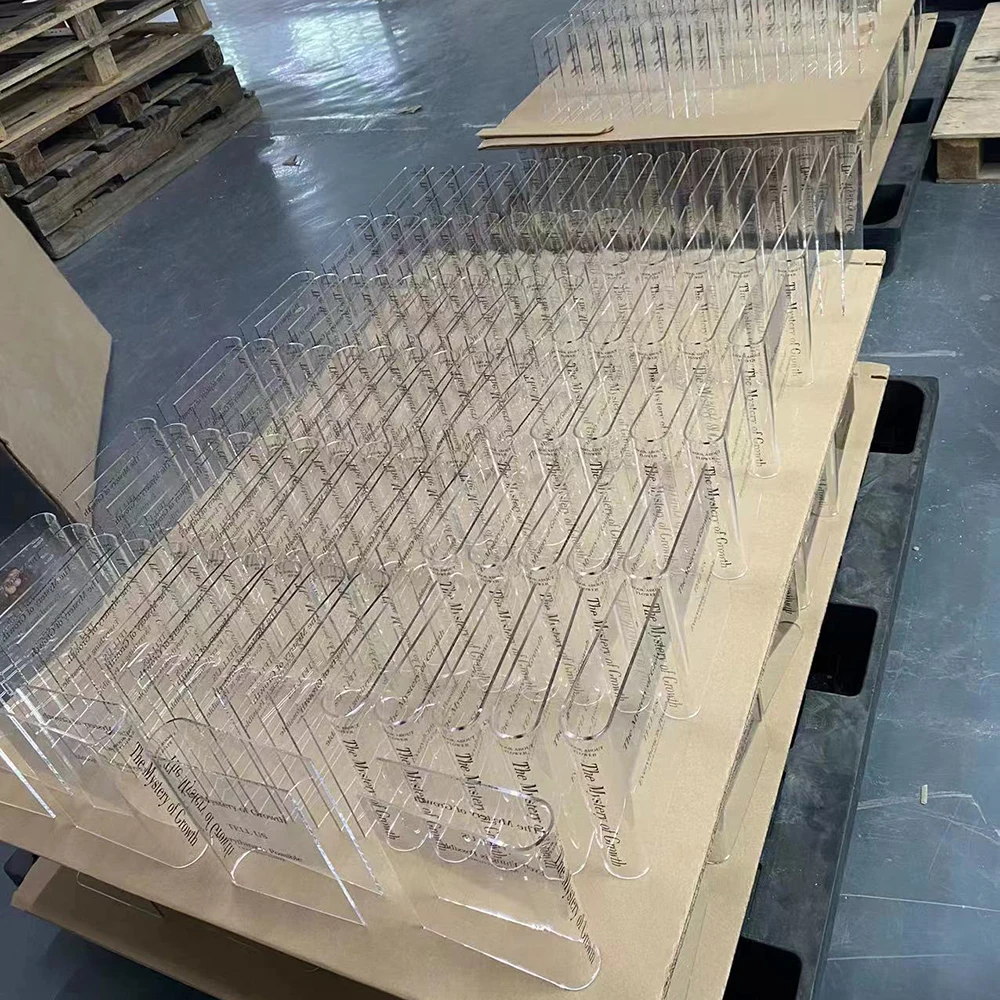 2023 Hot selling Nordic Luxury Crystal Acrylic Vases For Wedding Center Table Book Shaped Flower Acrylic Vase