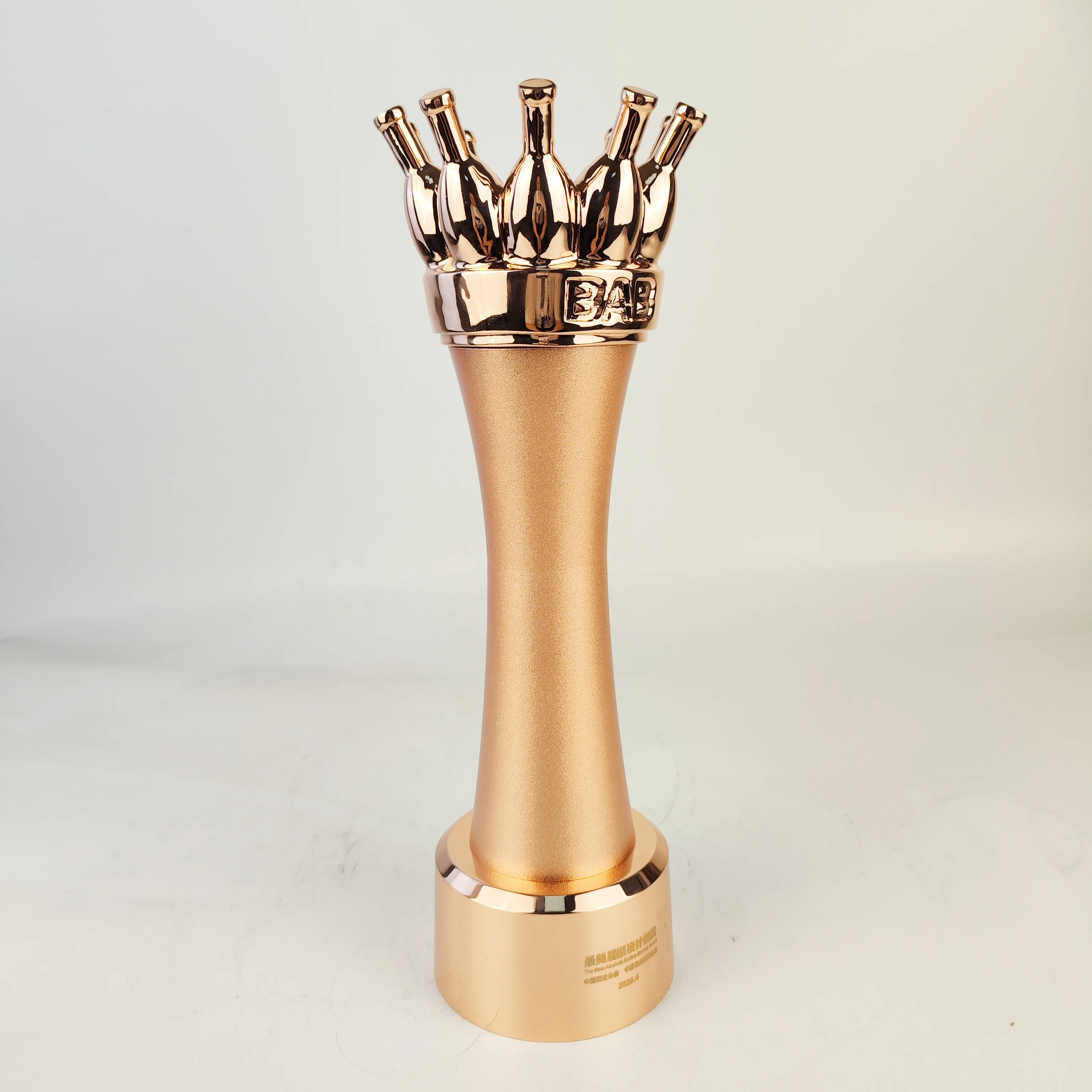 Medal Personalized Wine Bottle 3D Airplane Shape Award Trophy Pink Sports Medal Trophy Football Beer Glass Custom Bowling Trophy