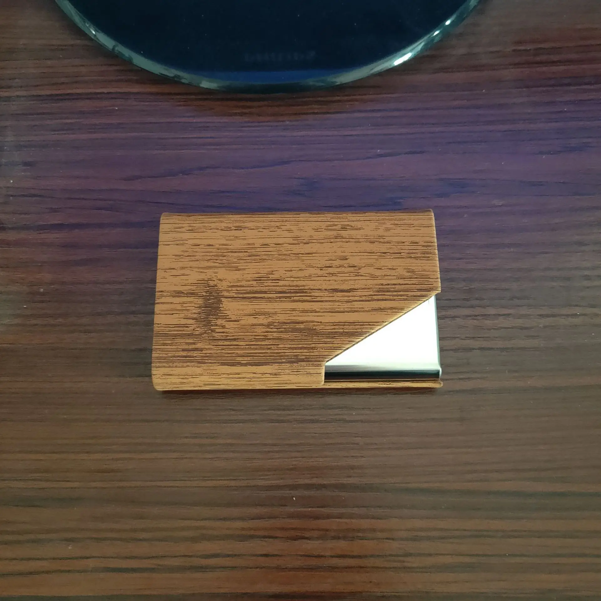 Fashion wood grain business card box PU stainless steel business card holder for men and women supplied by manufacturers