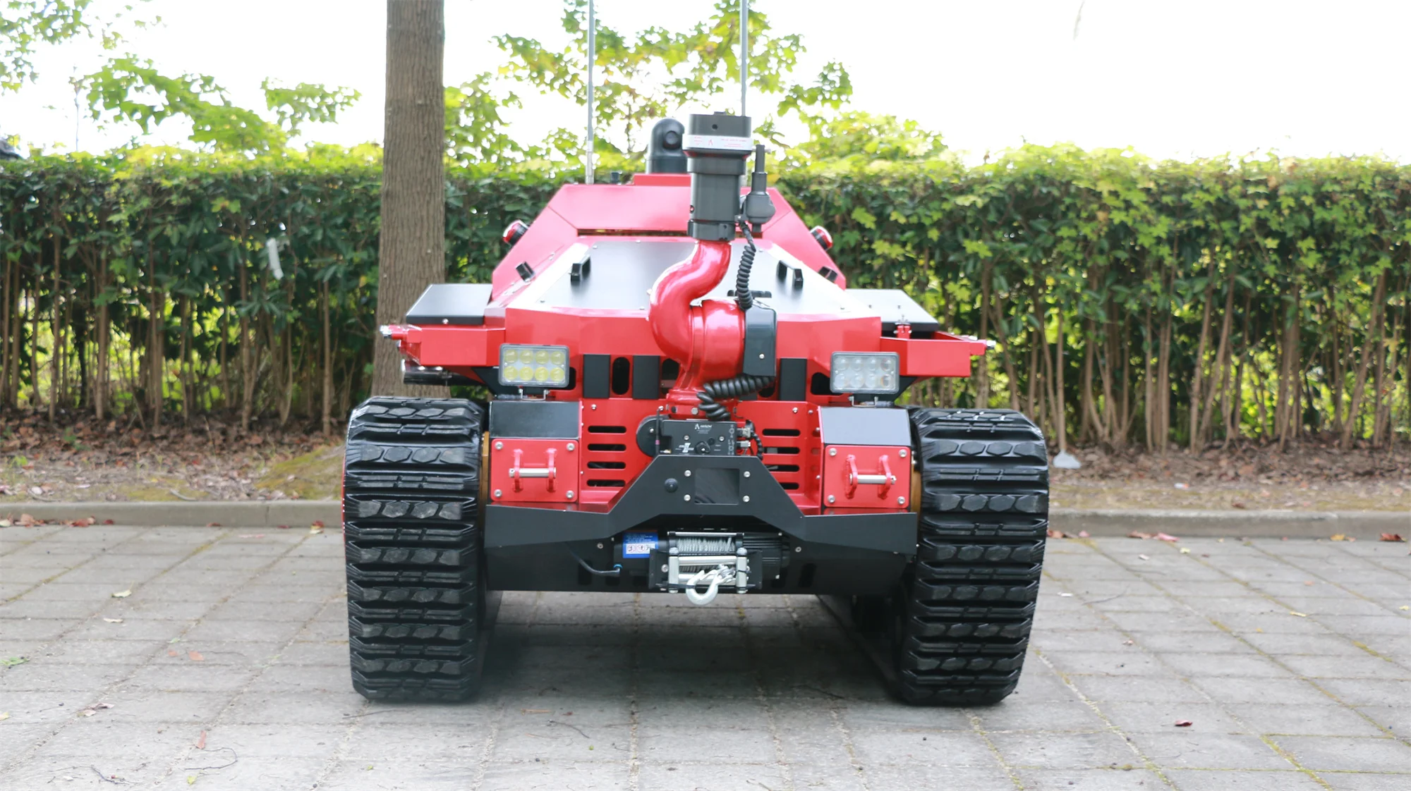 China Factory Good Quality Emergency Equipment Firefighting Commercial Explosion-Proof Robot
