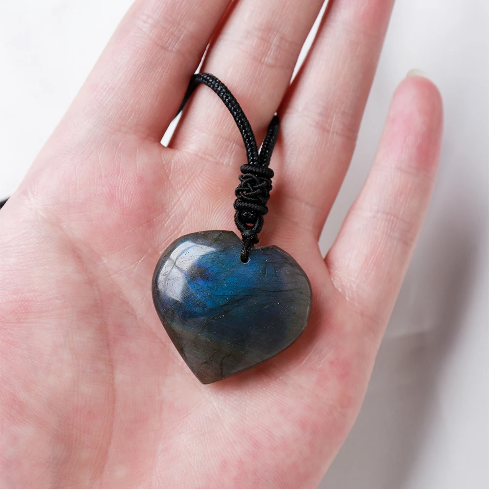 wholesale natural crystal labradorite heart shaped rough polished pendant love stone necklace crafts stone