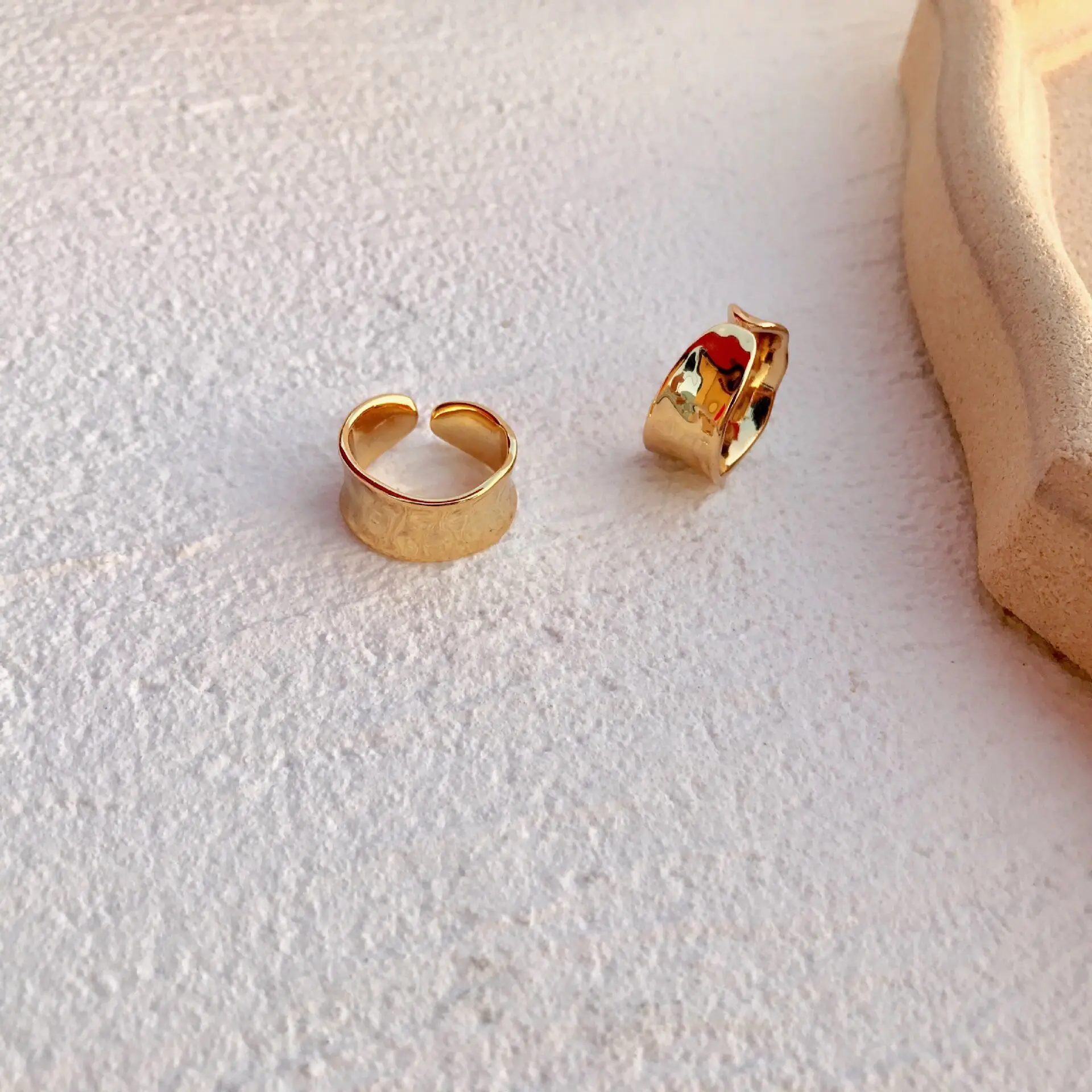 Новый дизайн, позолоченное регулируемое молотковое кольцо, ювелирные изделия