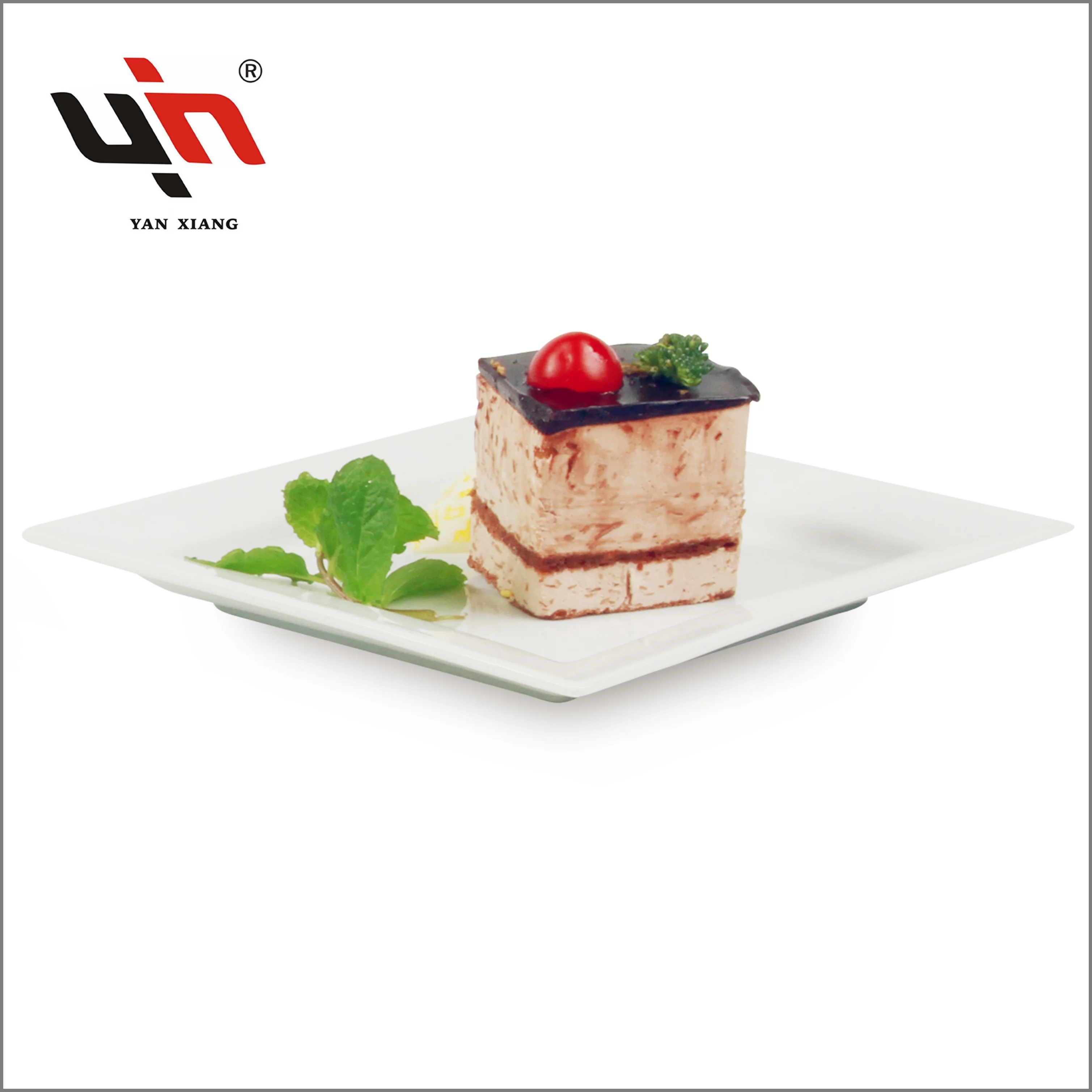 Factory Wholesale White Porcelain Square Dinner Plate Restaurant Ceramic Plate Dinner Set Plate For Hotel Use