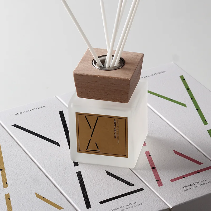 Hot selling Home fragrance different scents fashion design Romantic perfume scents for Room