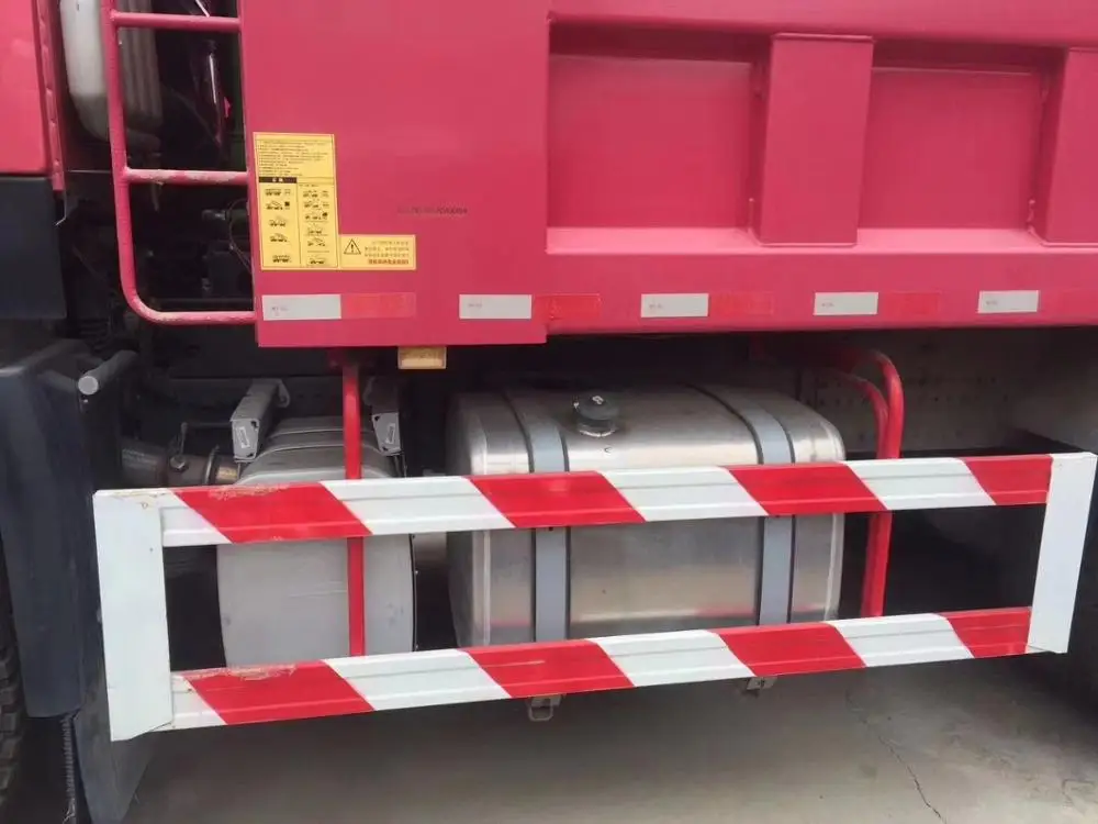 LNG/CNG/ Diesel Sinotruck Heavy Duty Howo 31 ton  8*4 dump tipper truck