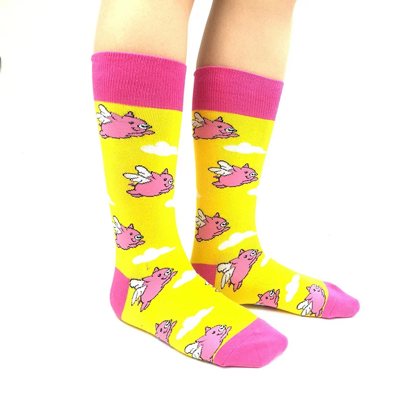 Custom flying pig fun socks Cotton material Flying Pigs Pattern socks