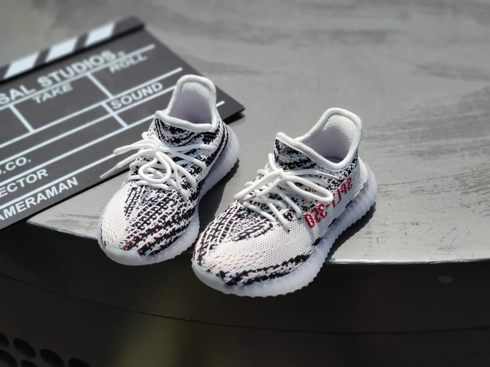 2021 Последняя мода Поп оригинальные yeezy мальчиков и девочек детская обувь кроссовки