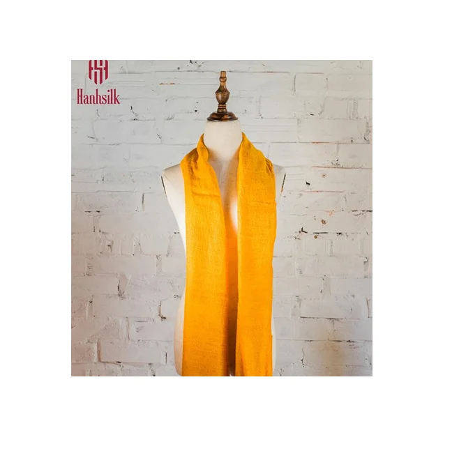 Manufacture of tussore scarf natural dyeing, natural color, eye-catching branded Hanhsilk