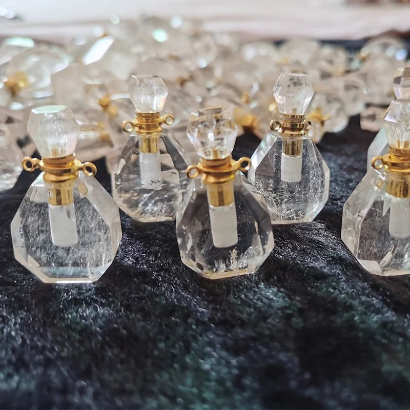 Wholesale natural perfume bottle pendant necklace point shaped crystal quartz essential oil bottles medicine bottle