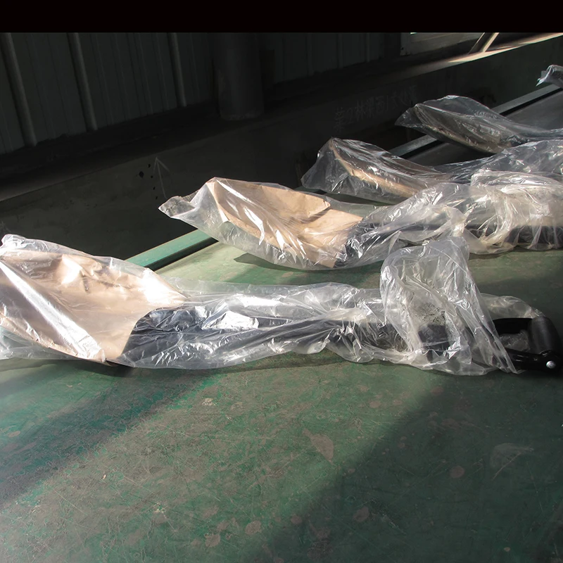 Aluminium Snow Shovel Handle Industrial Wooden Handle Snow Shovel with Bag Fiberglass Rod 30 Mm Snow Shovel D Shape Handle S805D