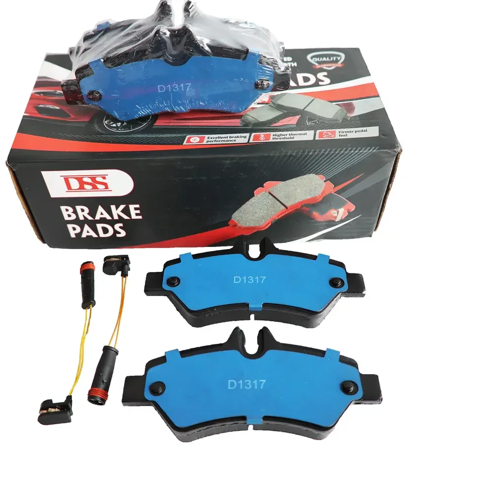 No noise china factory direct price break pad auto brake pads high quality ceramic brake pads for Benz