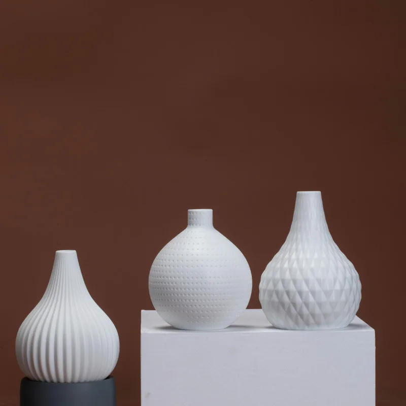 Customized Modern Ceramic Flower Vase Porcelain Vases Ceramic Home Decor Colorful Ornaments For Living Room