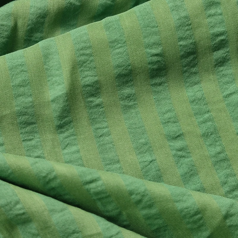 Premium 50% Rayon Ribbed Stripe Cozy 60D 90Gsm 50% Cotton Seersucker Bubble Shirt Plaid Fabric Cotton For Baby Clothing