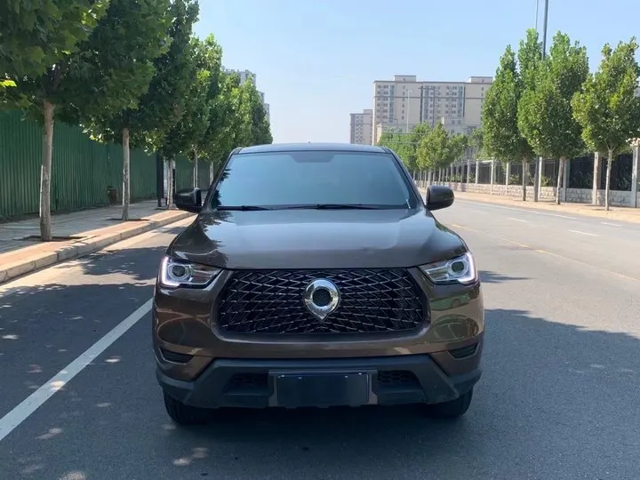 2022 Used pickup truck diesel 4x4, Great Wall poer GWM  2.0T AT diesel  AWD commercial version,  Chinese Pick up truck for sale