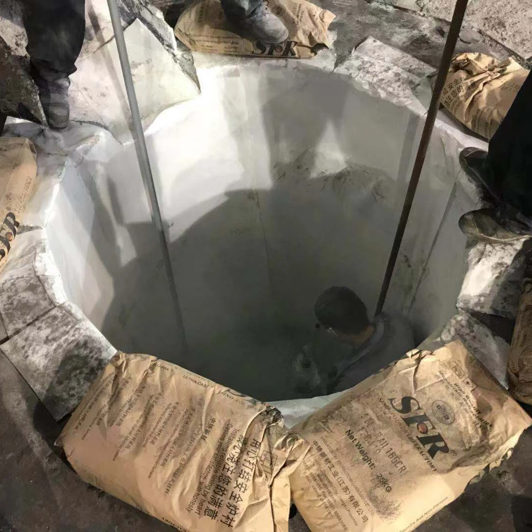 SIL-RAM 165CR Acid lining material fused quartz dry ramming mass refractory cement for coreless induction furnace