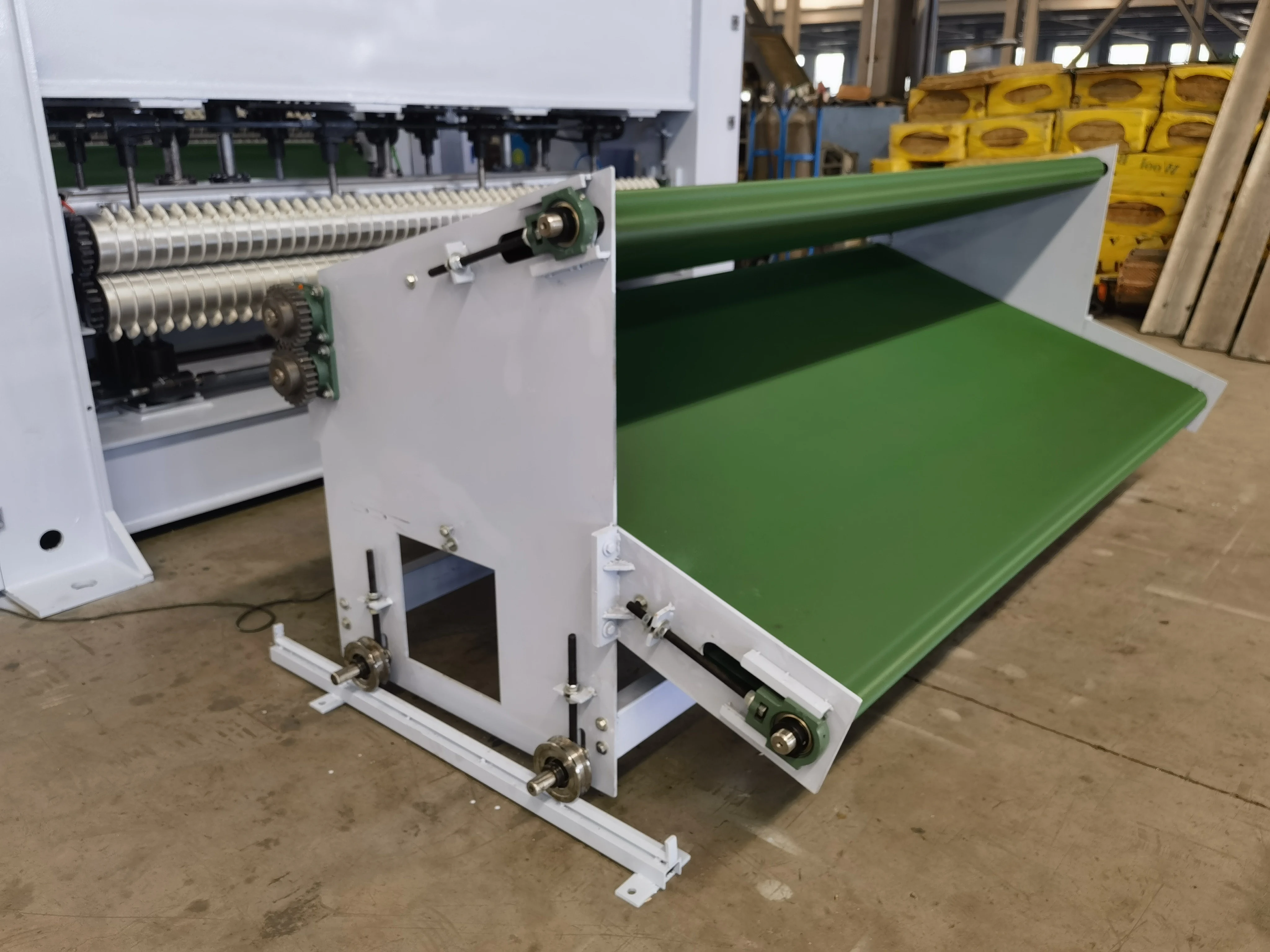 Automatic Nonwoven Machinery Mattress Needle Loom Machine New Condition Core Motor Engine Components Blanket Manufacturing Plant