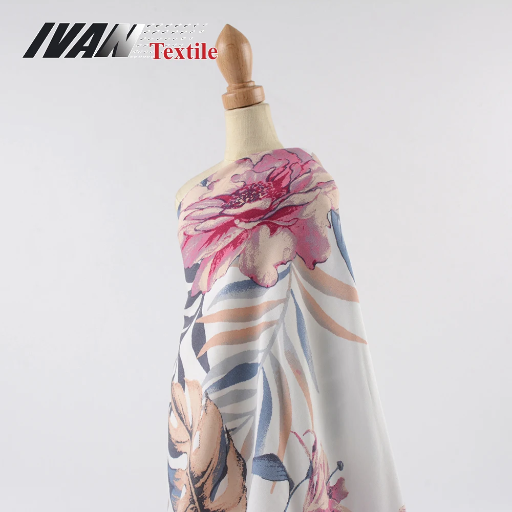 New stylish stock lots classic print floral dubai 100 rayon fabric for dress