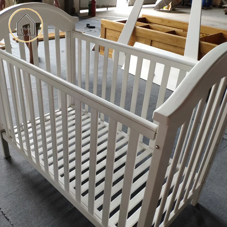 Solid wooden frame cheap price customized size bed baby cot crib