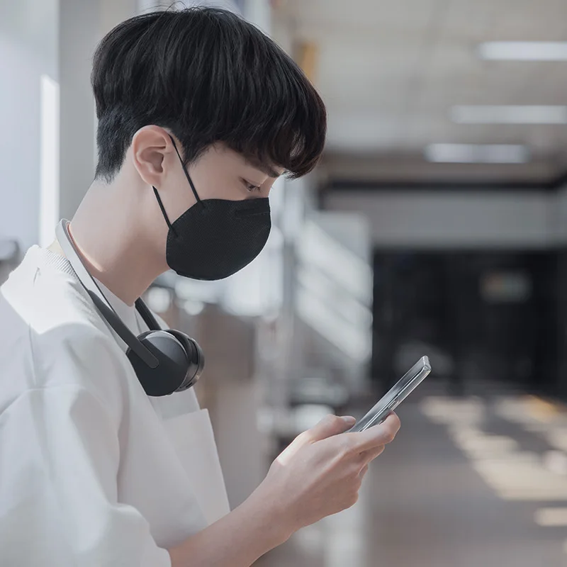 SOLOVE 2024 New Arrivals Wearable Neck Fan for Outdoor best selling gift sets Rechargeable Usb Portable Cooling Fan