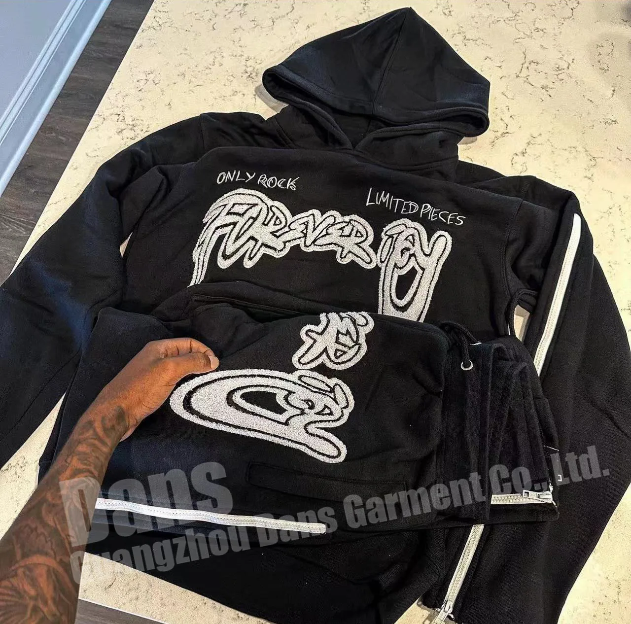 Custom Sweat Pants Sweatsuit Chenille Embroidery Jogger Tracksuit Fleece Cotton Stacked Flare Sweatpants And Hoodie Set For Men