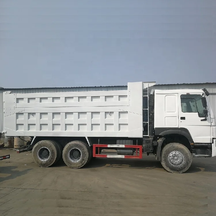 
10 Wheeler Tri Axle 20 CBM Capacity Used 6x4 HOWO Dump Truck For Sale 