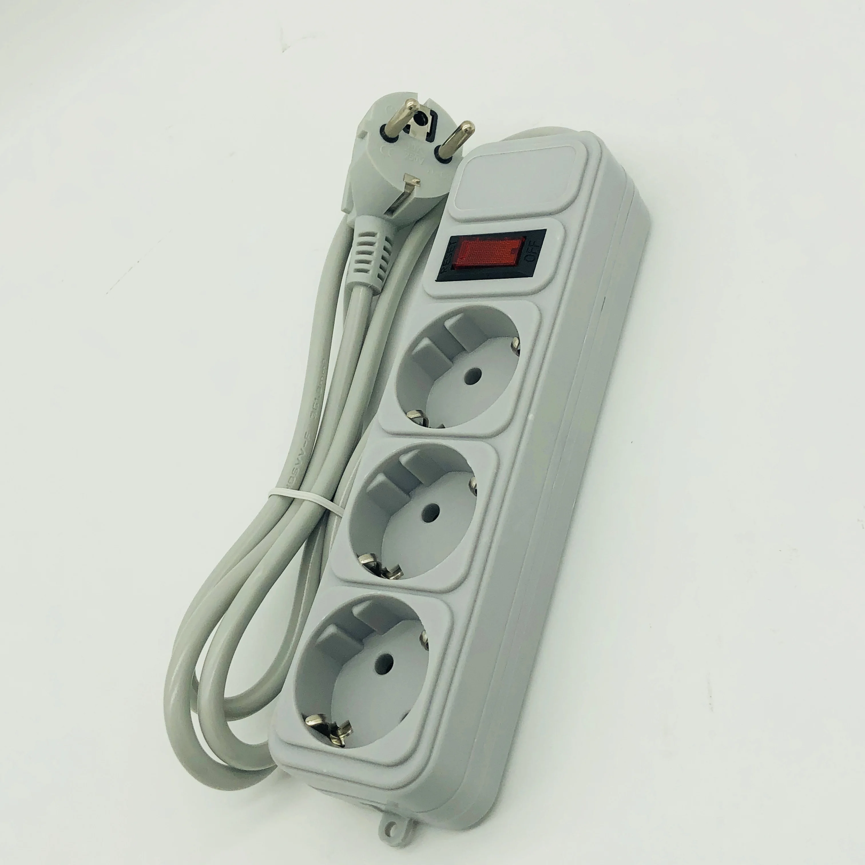 
Overload Protection switch 3/5/6 Outlets Extension Socket with Electric Power Strip 