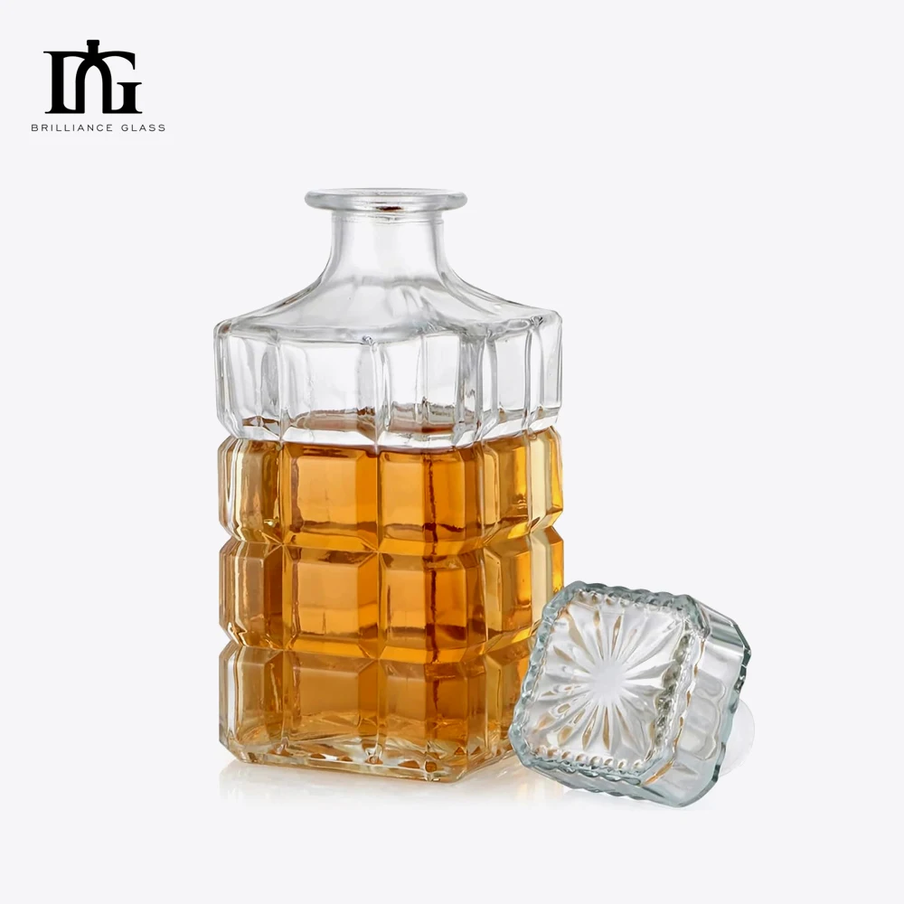 China Factory Empty Glass Bottle Vodka 500ml Gin Rum 750ml Alcohol Whiskey Bottle 200ml 375ml Glass Liquor Bottle