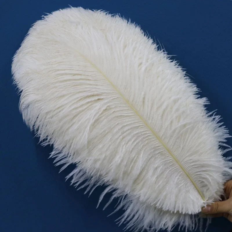 wholesale cheap large white 40-45CM  Ostrich Feathers High Quality Multi-Color Smooth Fluffy fabric faux ostrich feather red