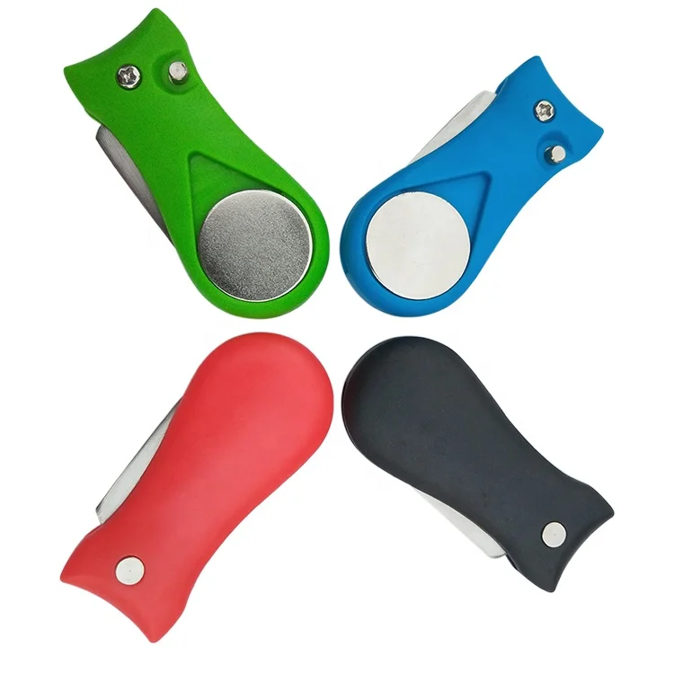 Retractable Golf Divot Tool Green Pitchfork with Customized Ball Marker Golf Divot Repair Tool