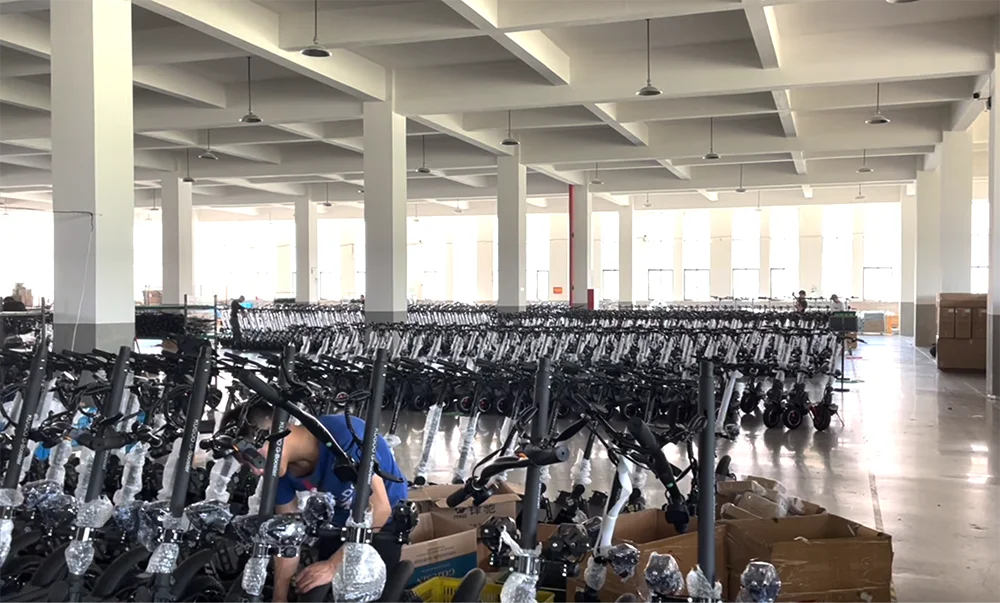 Kugoo kugo electric g booster g-booster pro 50km 2000w Camurluklar 4 g EU UK Warehouse Stock Drop shipping Electric scooter