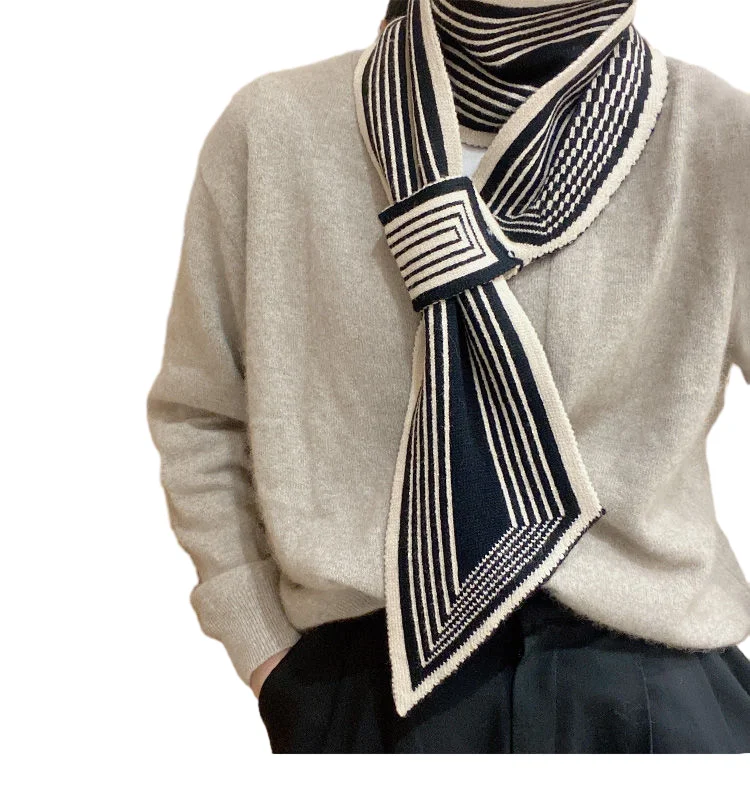 New Arrivals High Quality Wholesale Luxury Trendy Triangular Knitted Cashmere Plaid Scarf Lady Girl