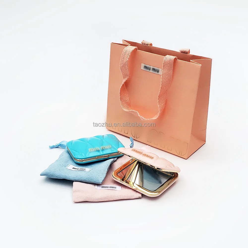 miu-mirror-with-bag-c