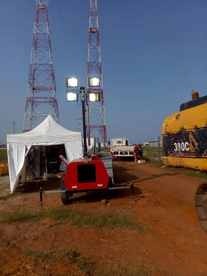 Construction machinery 5 m 7 m 9 m Portable Trailer Hand-lifting mobile lighting tower portable light tower CE EPA certified