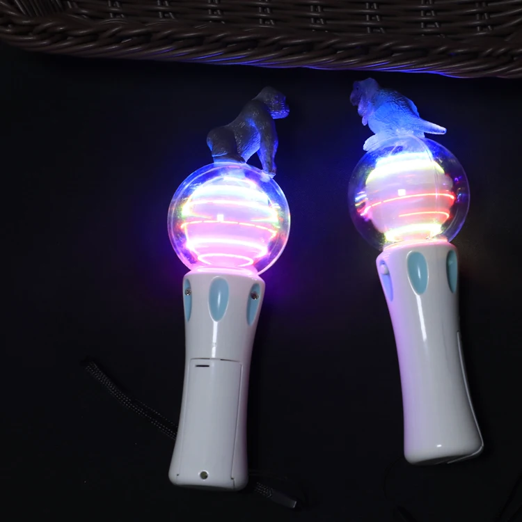 Plastic Spinning Top Light Up Spinning Kids Led Light Toy For Kids 2020 Stay At Home Fun Party Decoration Spinning Toy