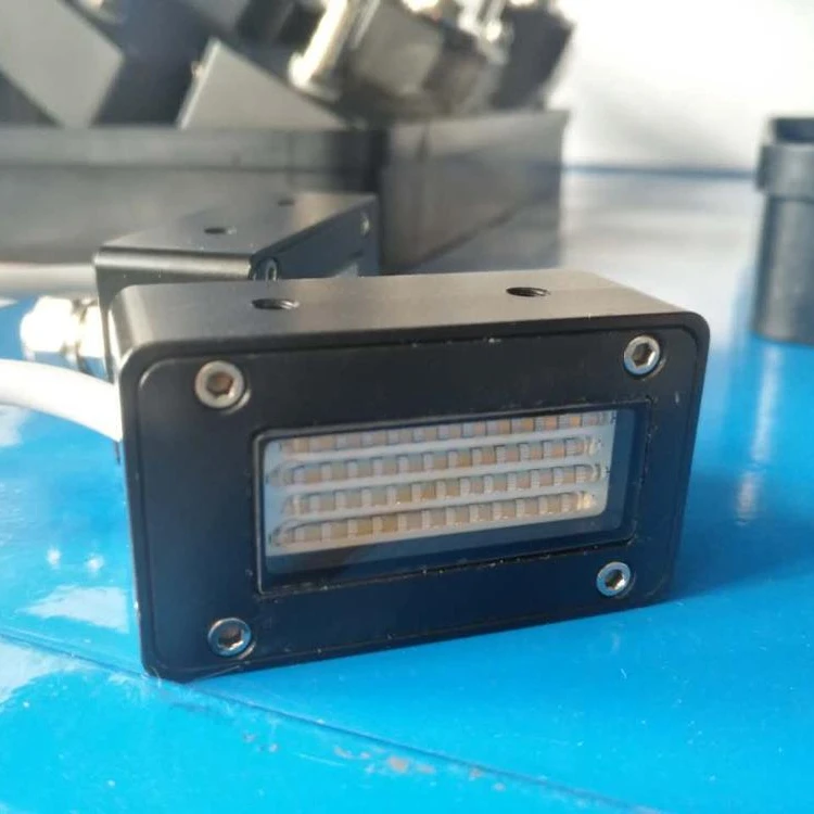 Сделано в Шэньчжэне Китай 100 нм длина волны Вт УФ-светодиодная УФ-машина для отверждения печати чехлов на мобильном