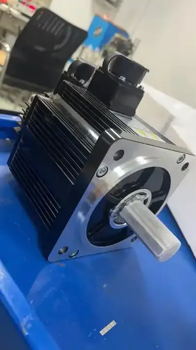 SDH-A1 2,2 кВт, хорошее качество, 3-фазный серводвигатель, серводвигатель с драйвером для производителя пакетов