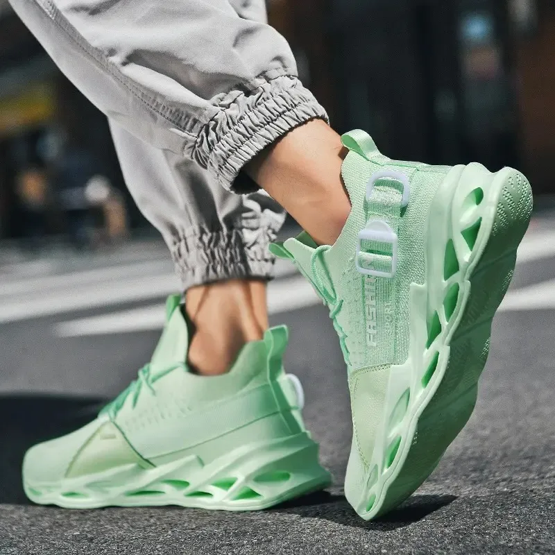 2021 spring and summer new casual shoes student breathable fashion soft soled sneakers