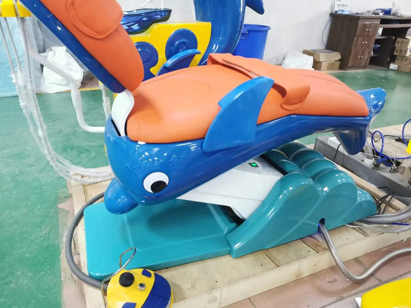Cute Cartoon Dolphin  kids Dental Unit Electric dental chair for children