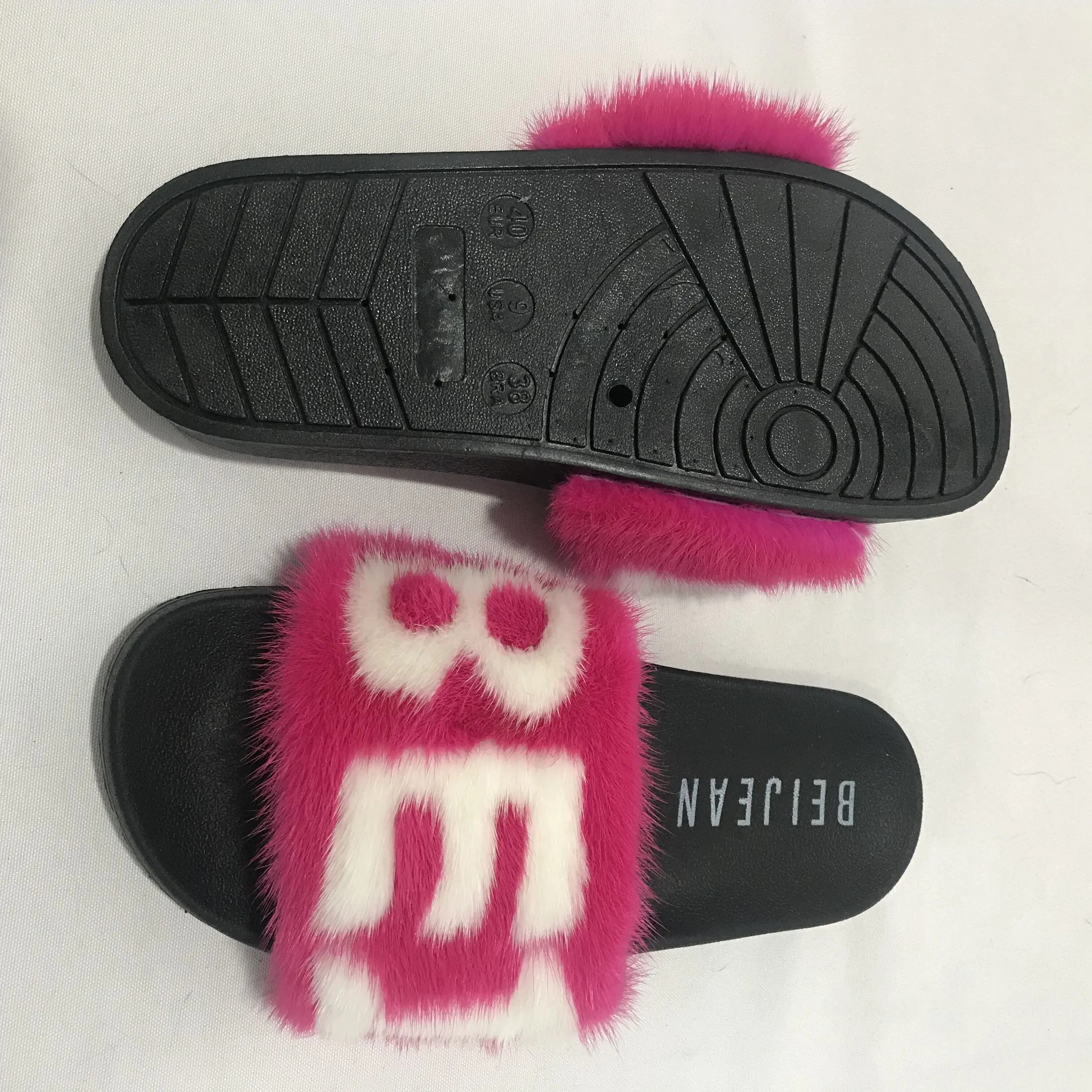 
Wholesale New Custom Logo Fashionable Mink Fur Slippers For Outdoor 