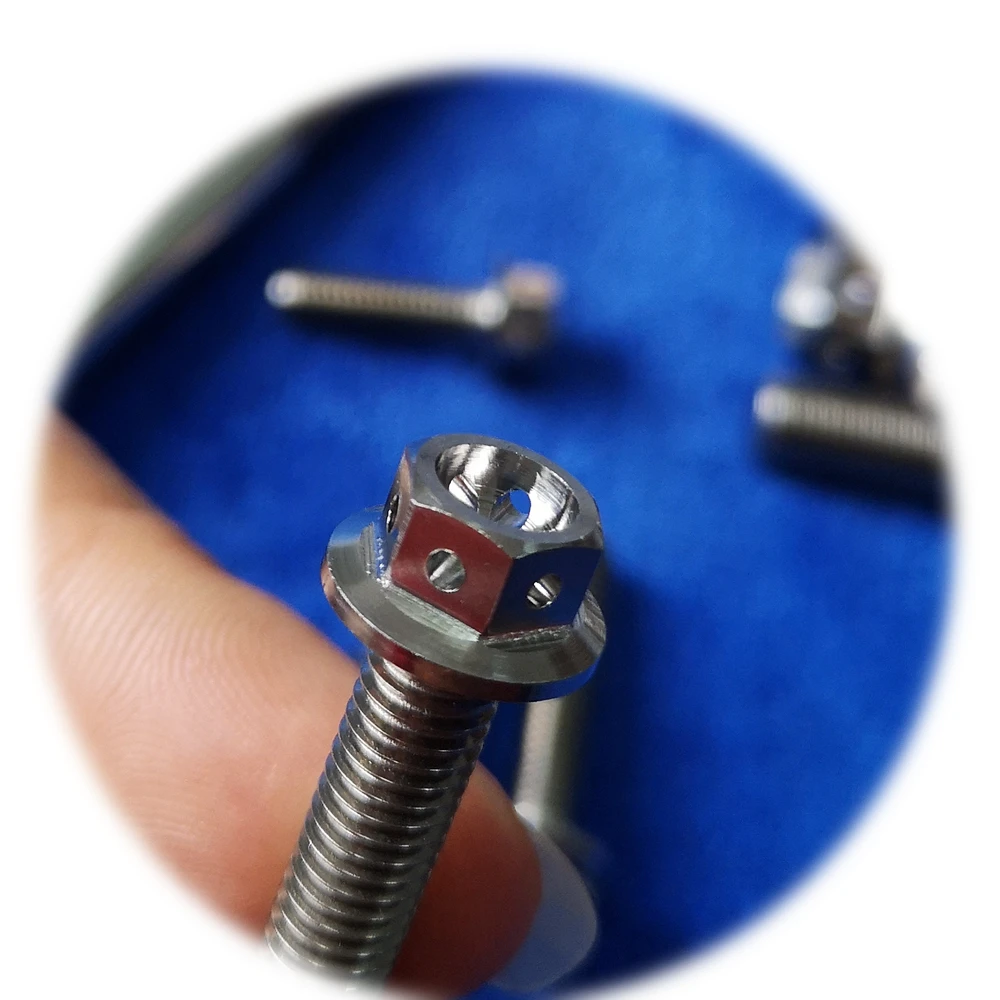 
Din 6921 M5 M6 M8 M10 Gr5 Titanium Flange Bolt For Motorcycle 