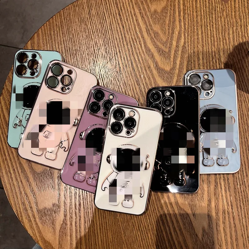 Luxury Plating Cute Space Astronaut Kickstand Phone Case For iPhone 11 12 13 14 Pro Max With Astronaut Folding Stand Holder