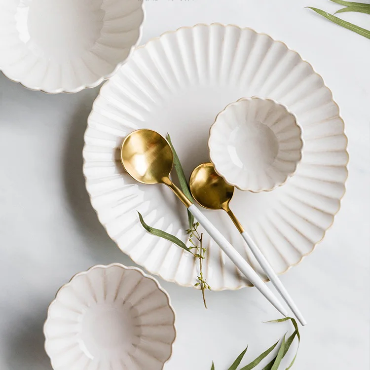 MONAZONE Antique Chrysanthemum Dish Ceramic Dishes Dinnerware Set