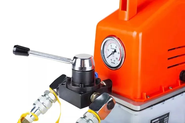 2022 Best price DB060-D2 0.6KW 110V 60HZ 3L hand electric hydraulic portable pump for punching single-phase