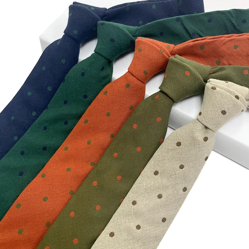 Высококачественные галстуки в горошек