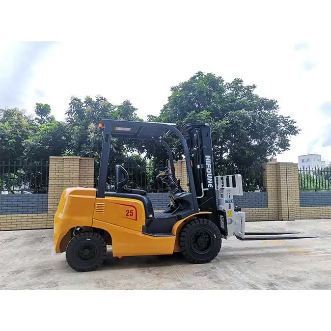 Hifoune 4t Forklifte Diesel Fuel Japanese Engine for Sale China Supplier Price