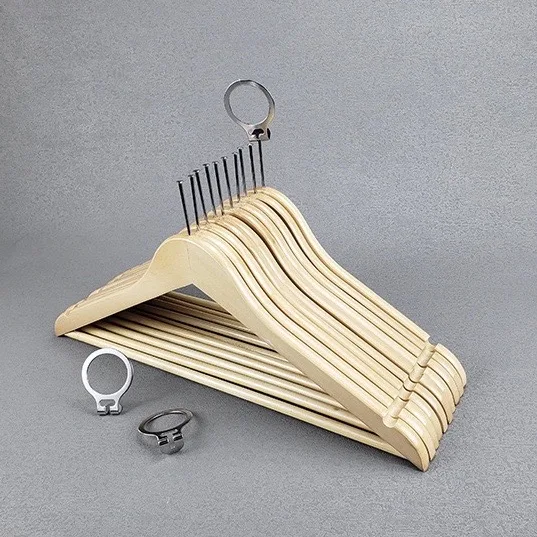 High Quality Natural Vintage Color Hotel Hangers Wholesale Anti Theft Wooden Hotel Suit Hanger with Ring
