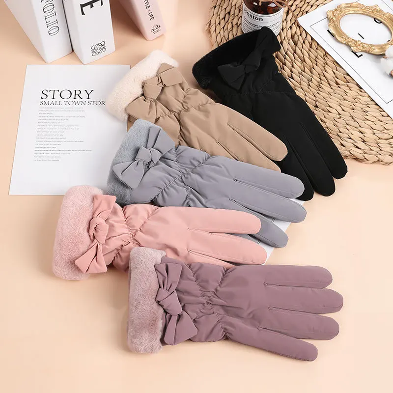 Woman Winter Plus Velvet Thicken Glove Outdoor Waterproof Screen Touch Fashion Warm Glove
